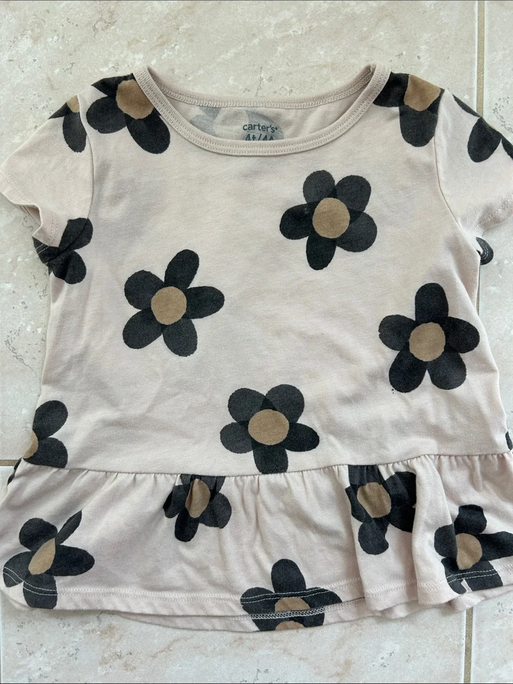 FLOWER POWER Carter’s size 4T matching set
